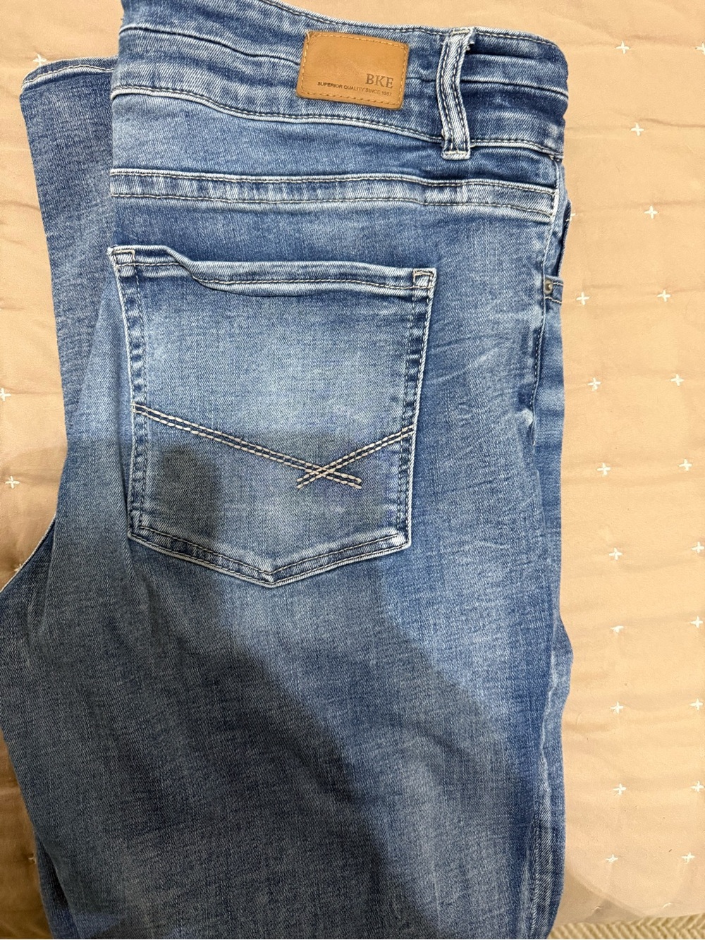BKE Gabby Curvy Fit High Rise Bootcut Jeans 34 x 31.5